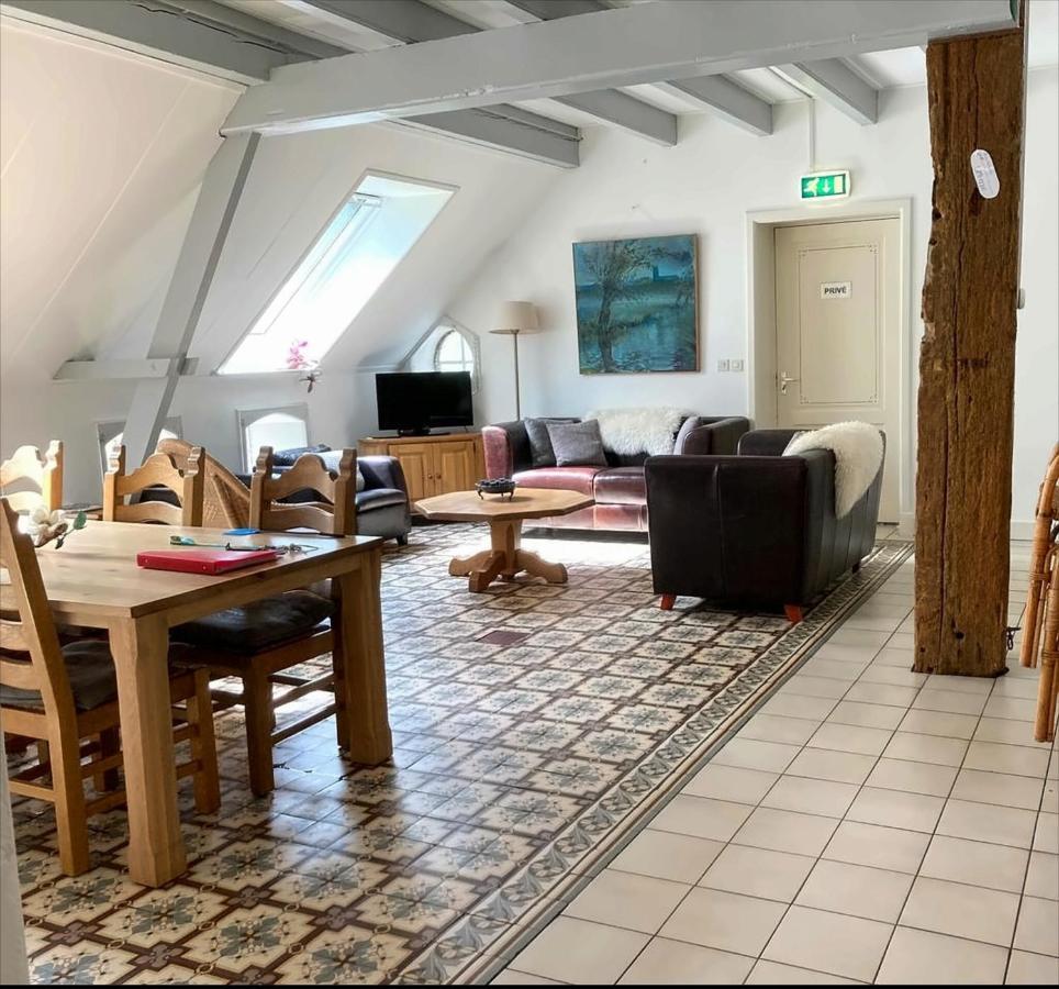Appartement Met Eigen Sauna En Sport-En Spelruimte Ee Exterior photo